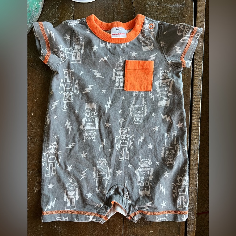 Hanna Andersson Boys Robot Romper size 60 (3-6 Months)